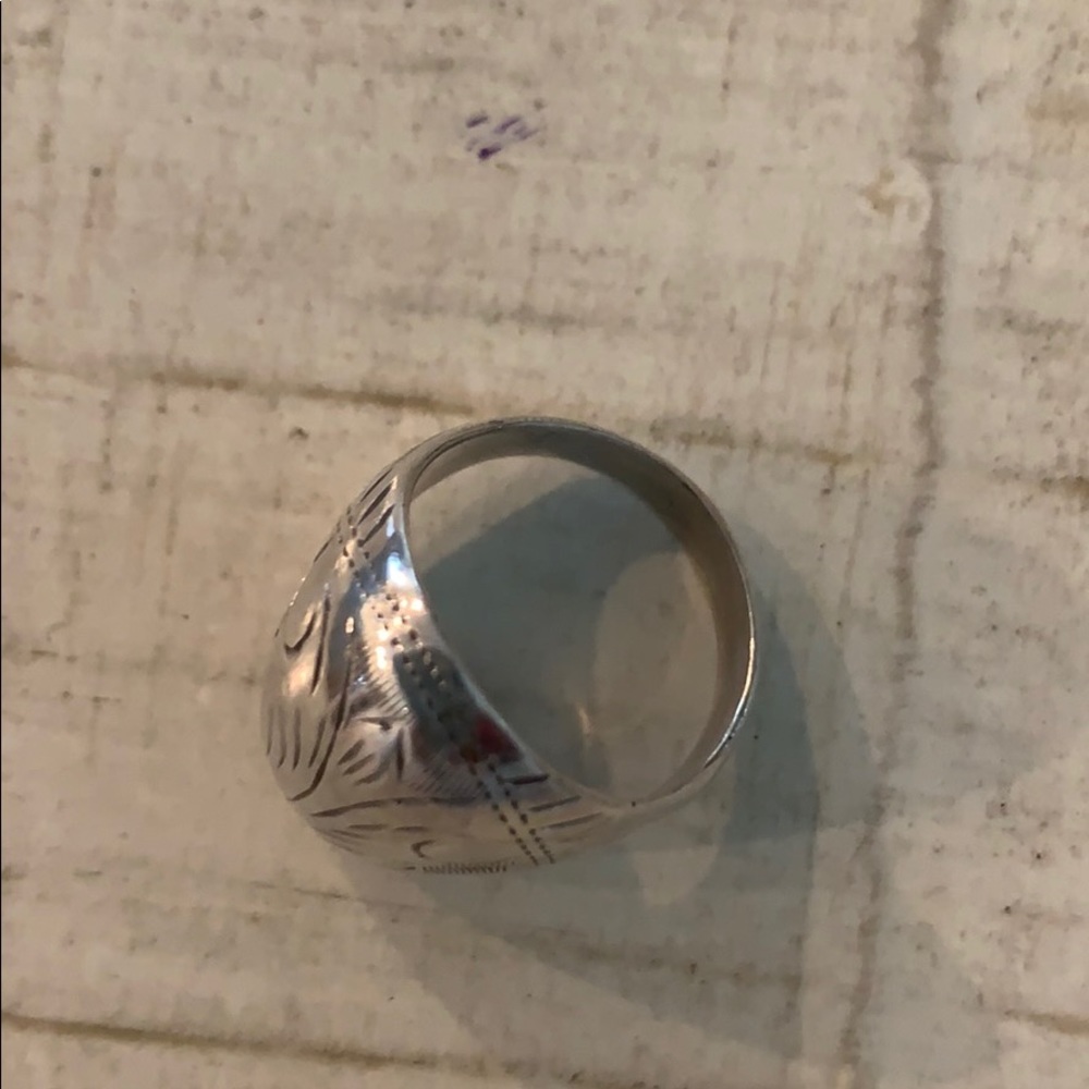 Beautiful silver ring - Picture 2 of 4